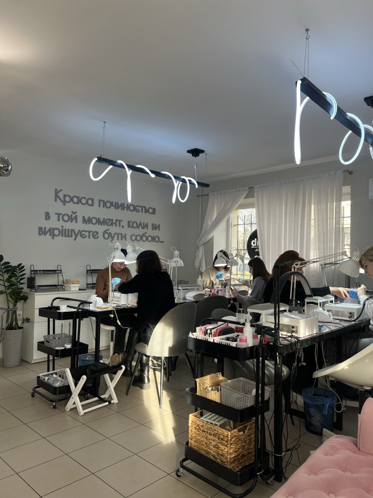 Робота Qlab